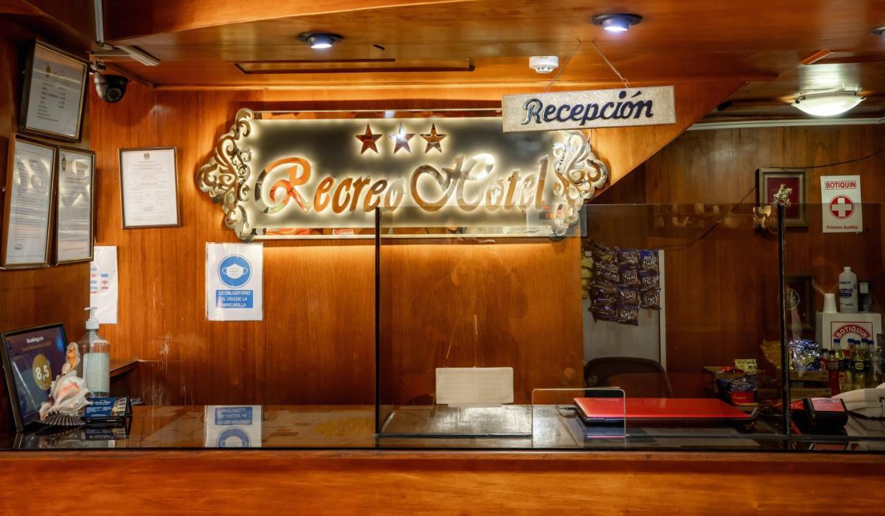 Recreo Hotel Trujillo Esterno foto